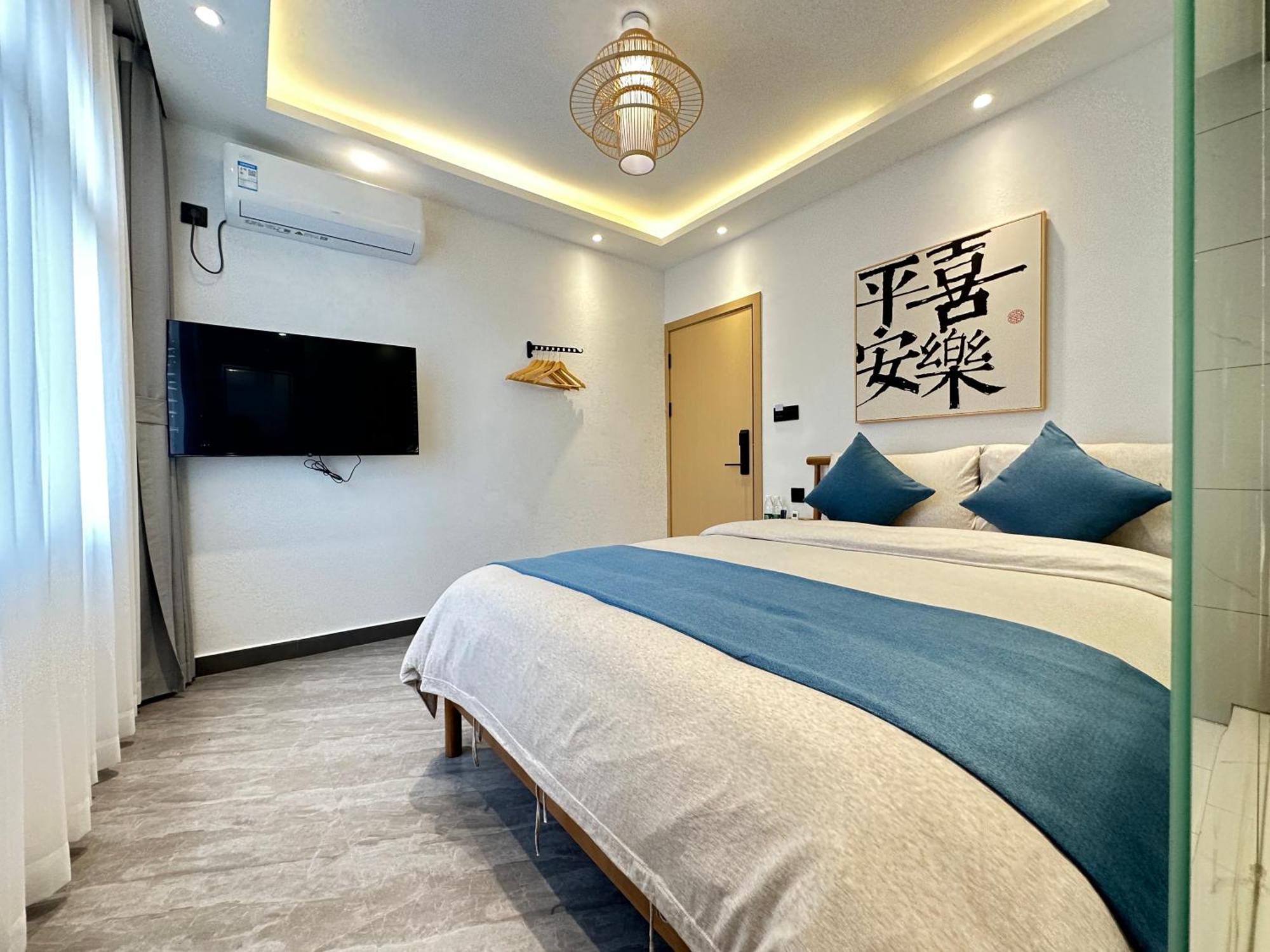 Yifangyan - Tingyuan Qingshe Hostel Fenghuang Dış mekan fotoğraf