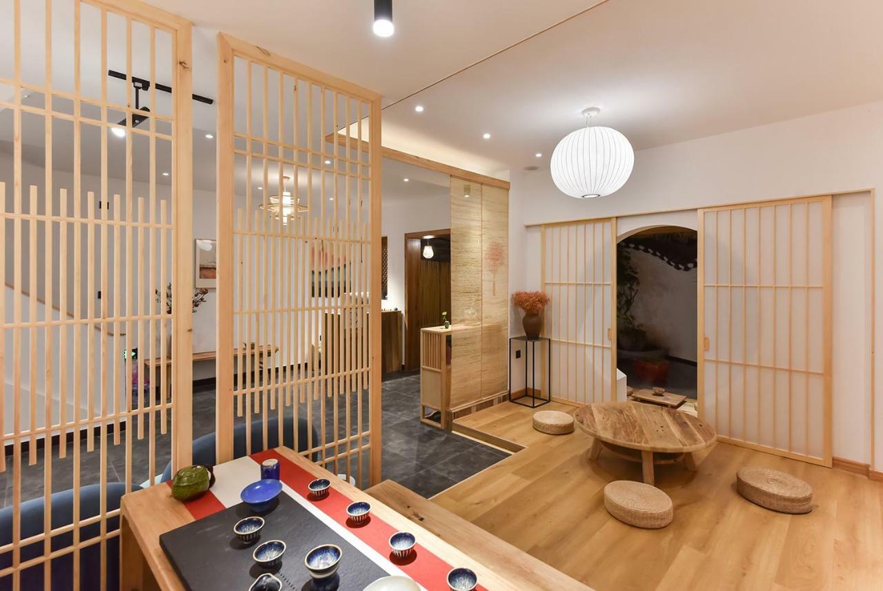 Yifangyan - Tingyuan Qingshe Hostel Fenghuang Dış mekan fotoğraf