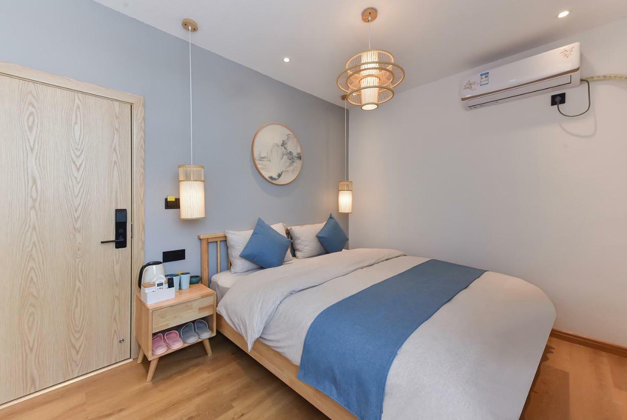 Yifangyan - Tingyuan Qingshe Hostel Fenghuang Dış mekan fotoğraf