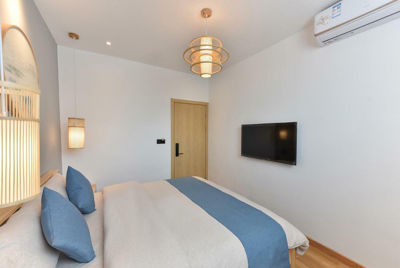 Yifangyan - Tingyuan Qingshe Hostel Fenghuang Dış mekan fotoğraf