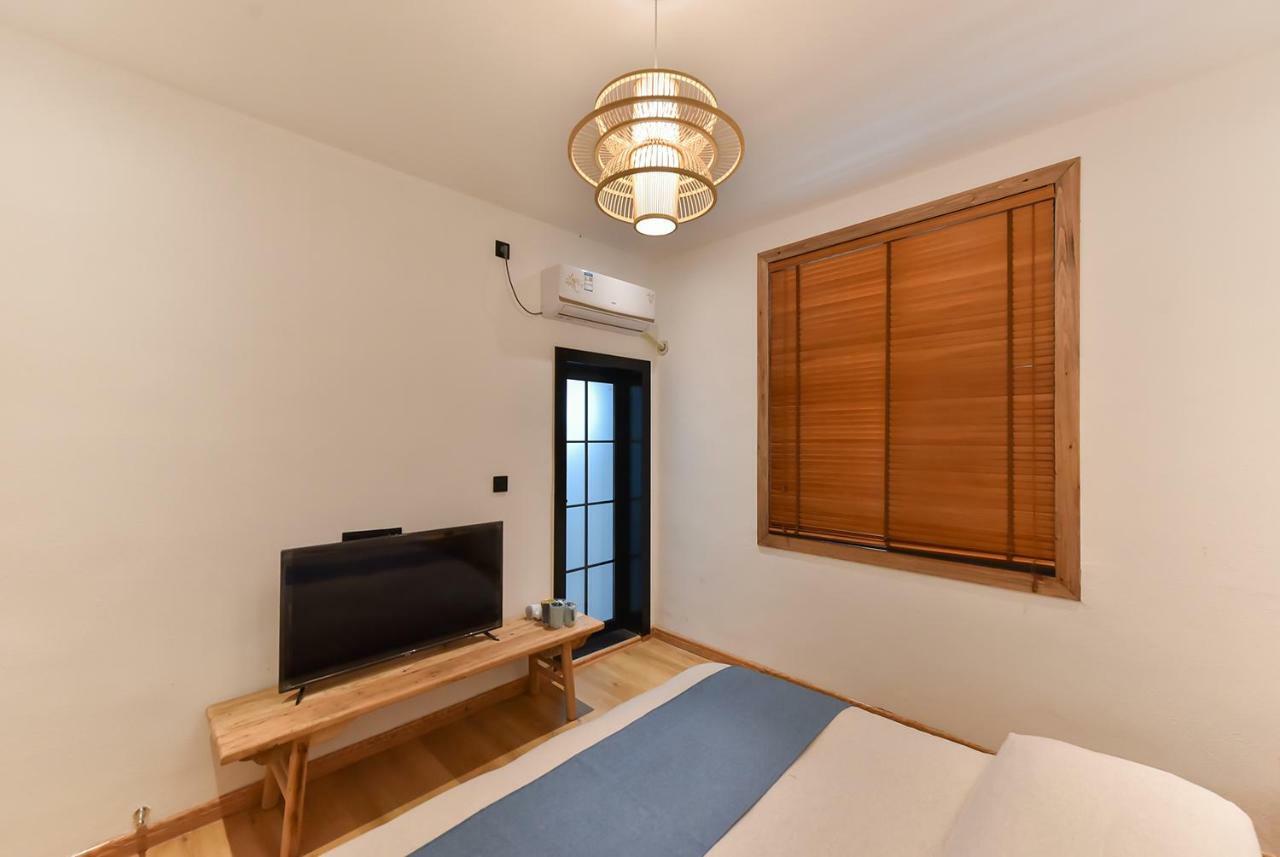 Yifangyan - Tingyuan Qingshe Hostel Fenghuang Dış mekan fotoğraf