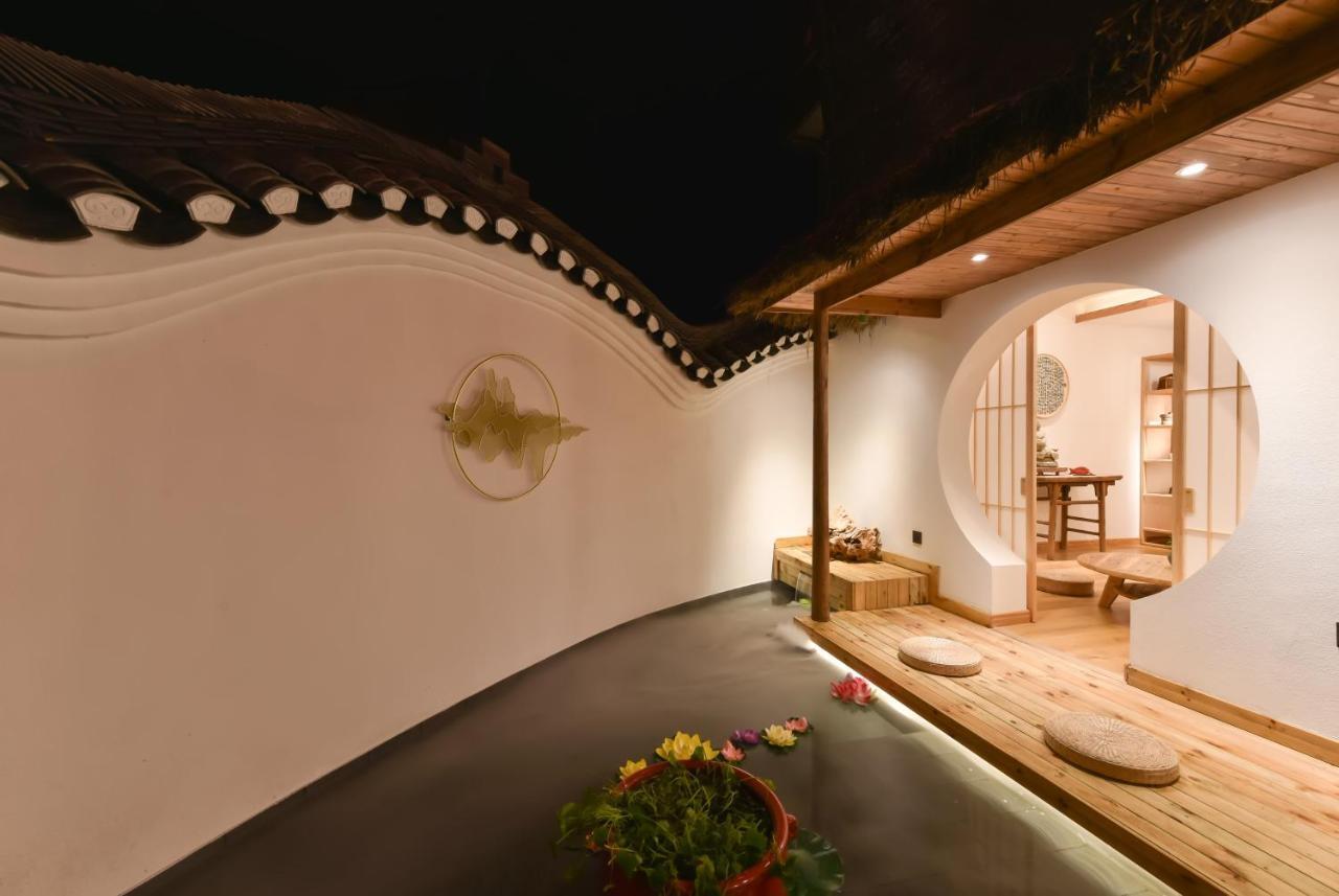 Yifangyan - Tingyuan Qingshe Hostel Fenghuang Dış mekan fotoğraf